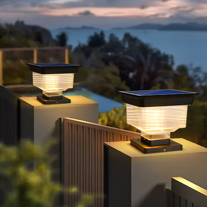 Outdoor Waterproof Solar Post Light LED Garden Gate Pillar Lamp for Fence Wall Column