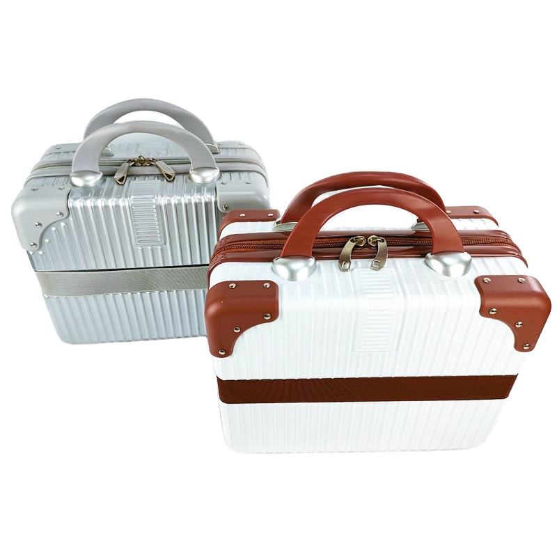 Модный чемодан с усиленной ручкой (Fashion Suitcase)