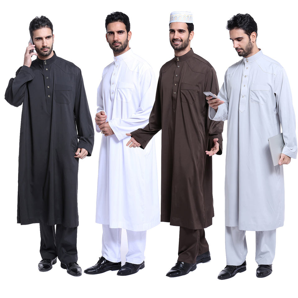 Middle Eastern Men's Thobe 2