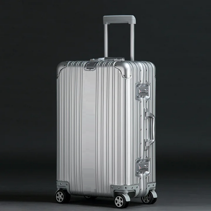 Цельнометаллический чемодан (All Aluminium Metal)