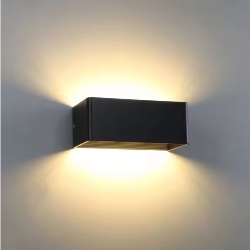 Modern Rectangle Decorative Wall Lamp Indoor Outdoor Fashionable LED Sconce for Bathroom Fancy Wall Light