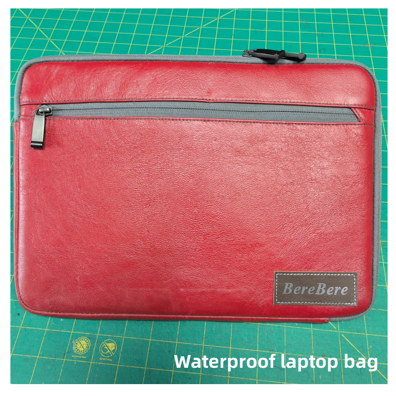 Бизнес-кейс BereBere (Red Dark Grey Waterproof)