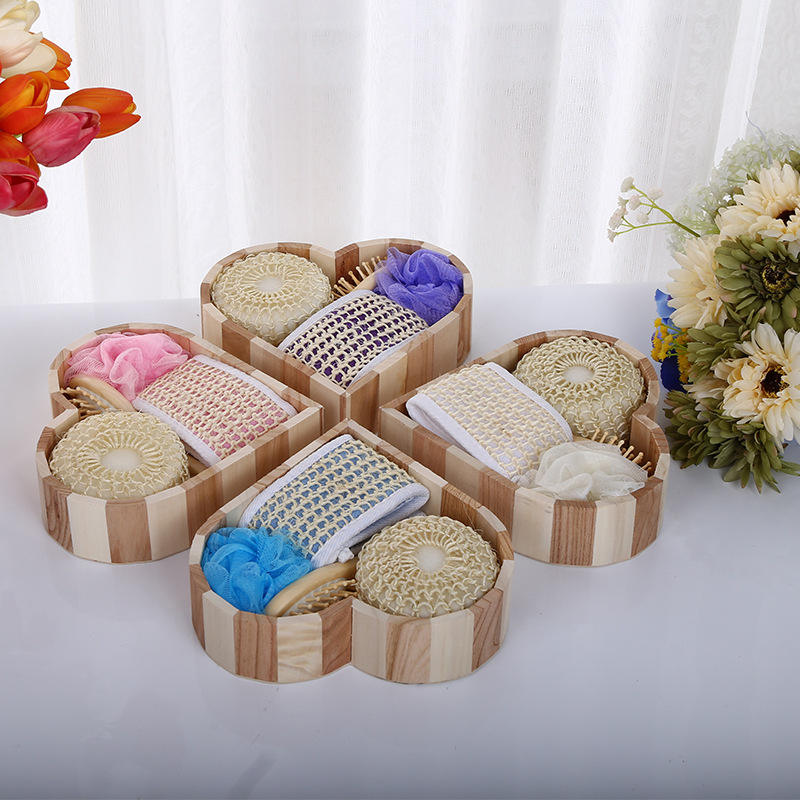Деревянный набор аксессуаров (Wooden Bath Set)