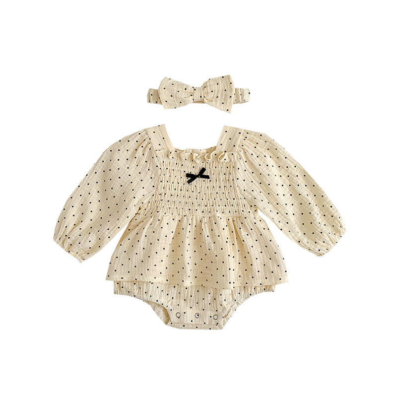 Комплект с аксессуарами (Baby Clothes & Hair Accessories)