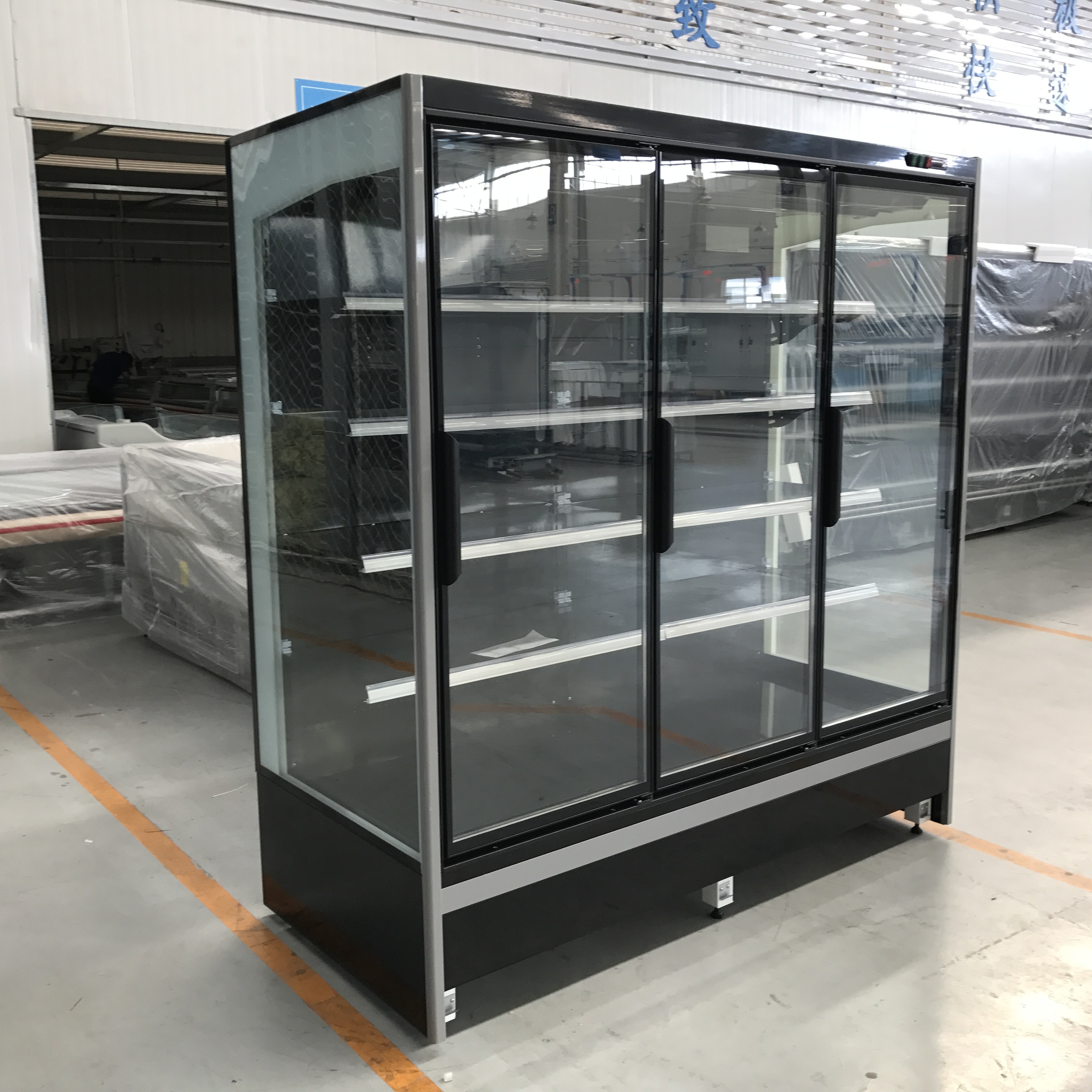 Hot Selling Commercial Beverage Refrigeration Equipment Ice Cream Deep Display Fridge Freezer Equipment With Glass Door