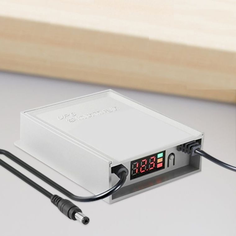 Mini 12V UPS Three Phase 6000mAh Battery Uninterruptible Power Supply 15000mah Camera UPS with Wi-Fi Features